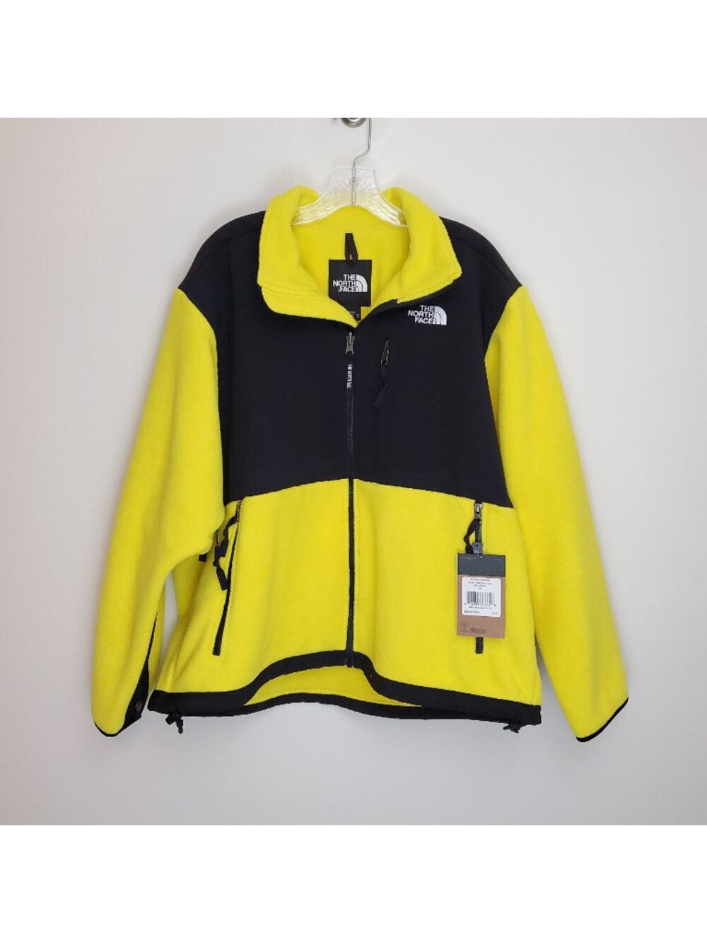 The North Face 95 Retro Denali jacket in Lemon